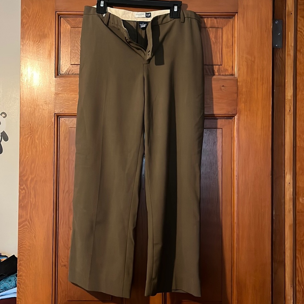 Gap Cropped Stretch pants.